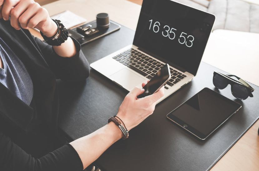 我會(huì)因?yàn)闆]有提交年度業(yè)務(wù)報(bào)告而被罰款嗎？如何編制年度經(jīng)營報(bào)告